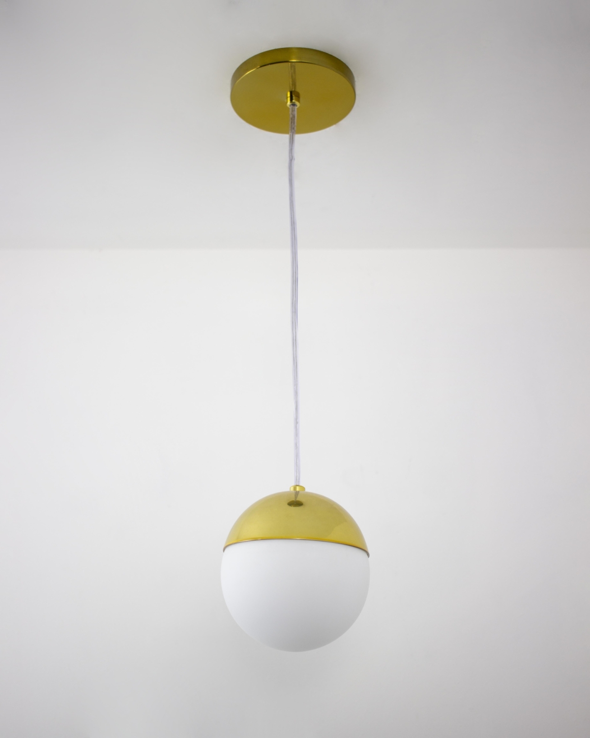 Lustre Pendente Bola Globo Cm Vidro Fosco Dourado Iluminamundo