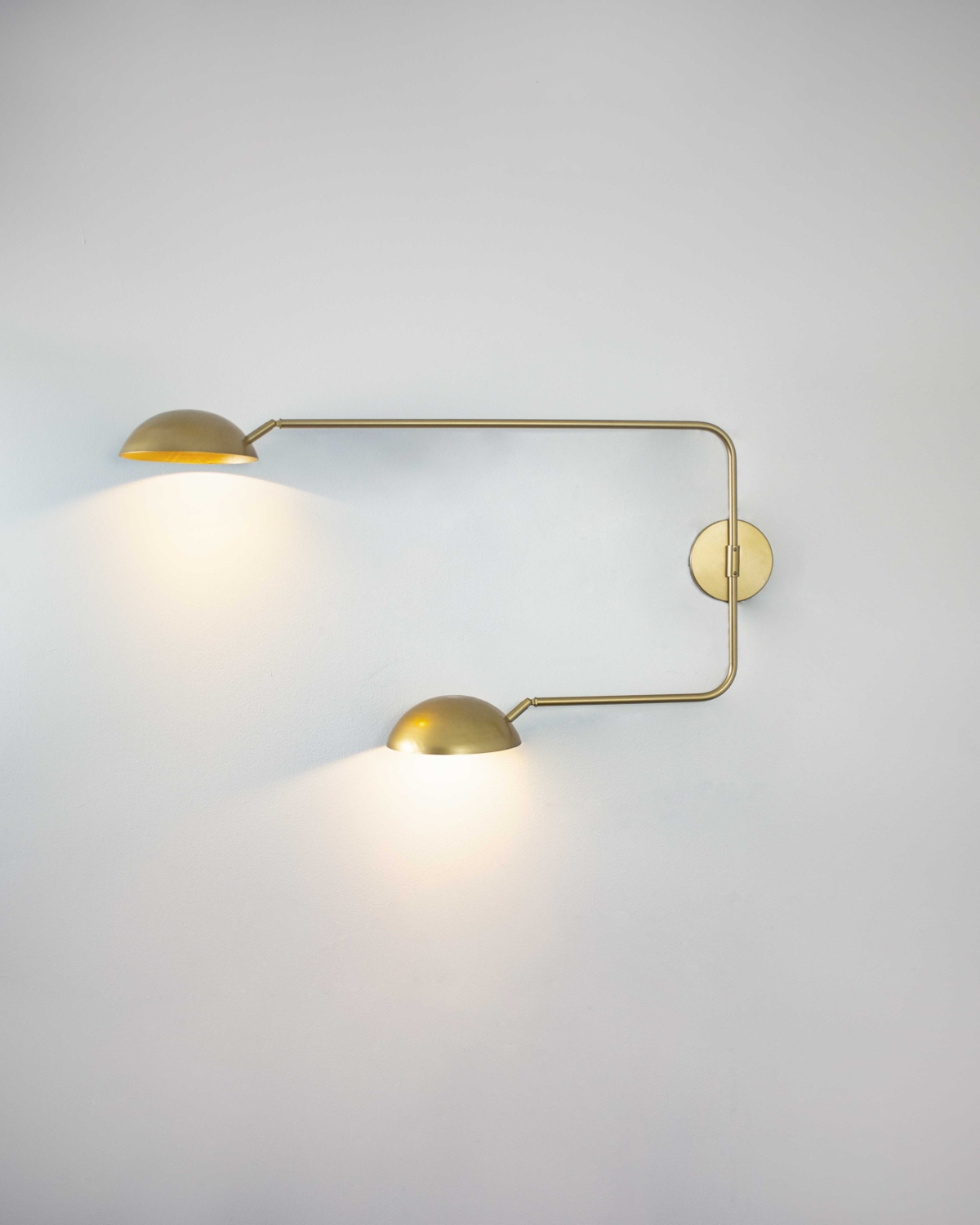 Lustre Arandela Dome Dupla Articulada Industrial Dourado Iluminamundo